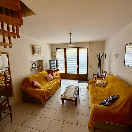 בית נופש Maison T3 Avec Cour Close, Proche Et Commerces, Quartier Arago, - Fr-1-92-657