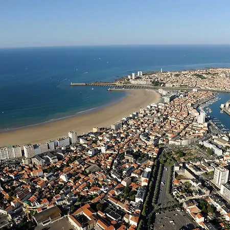 Maison T3 Avec Cour Close, Proche Et Commerces, Quartier Arago, - Fr-1-92-657 Les Sables-dʼOlonne