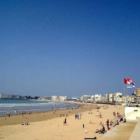 Maison T3 Avec Cour Close, Proche Et Commerces, Quartier Arago, - Fr-1-92-657