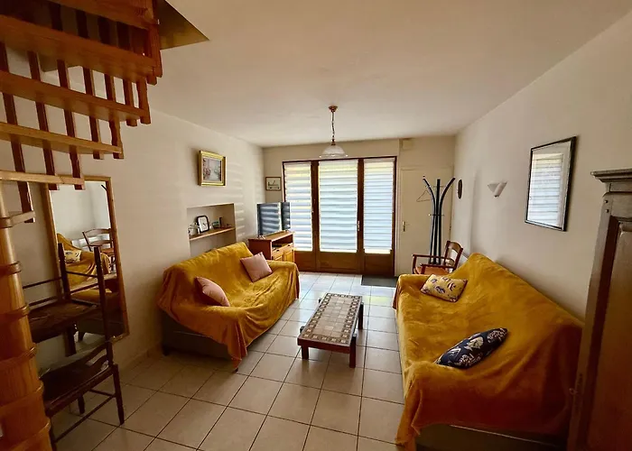 度假居 Maison T3 Avec Cour Close, Proche Et Commerces, Quartier Arago, - Fr-1-92-657